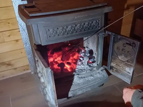 Drvena vikendica