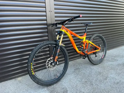 Giant Regin M 27,5