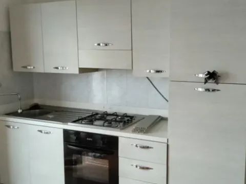 Kuhinja sa aparatima