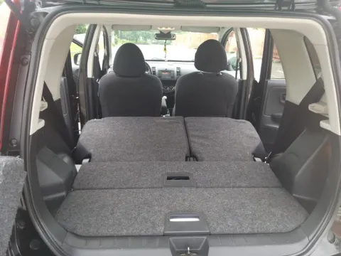 Nissan-full oprema/alu felge,zatamljena stakla,reg 1 godinu