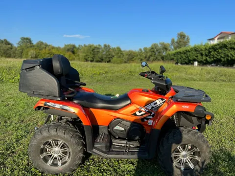 Prodajem CFMOTO, četverocikl otvoreni, benzin