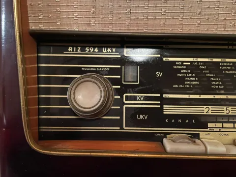 Radio prijemnik "Riz"